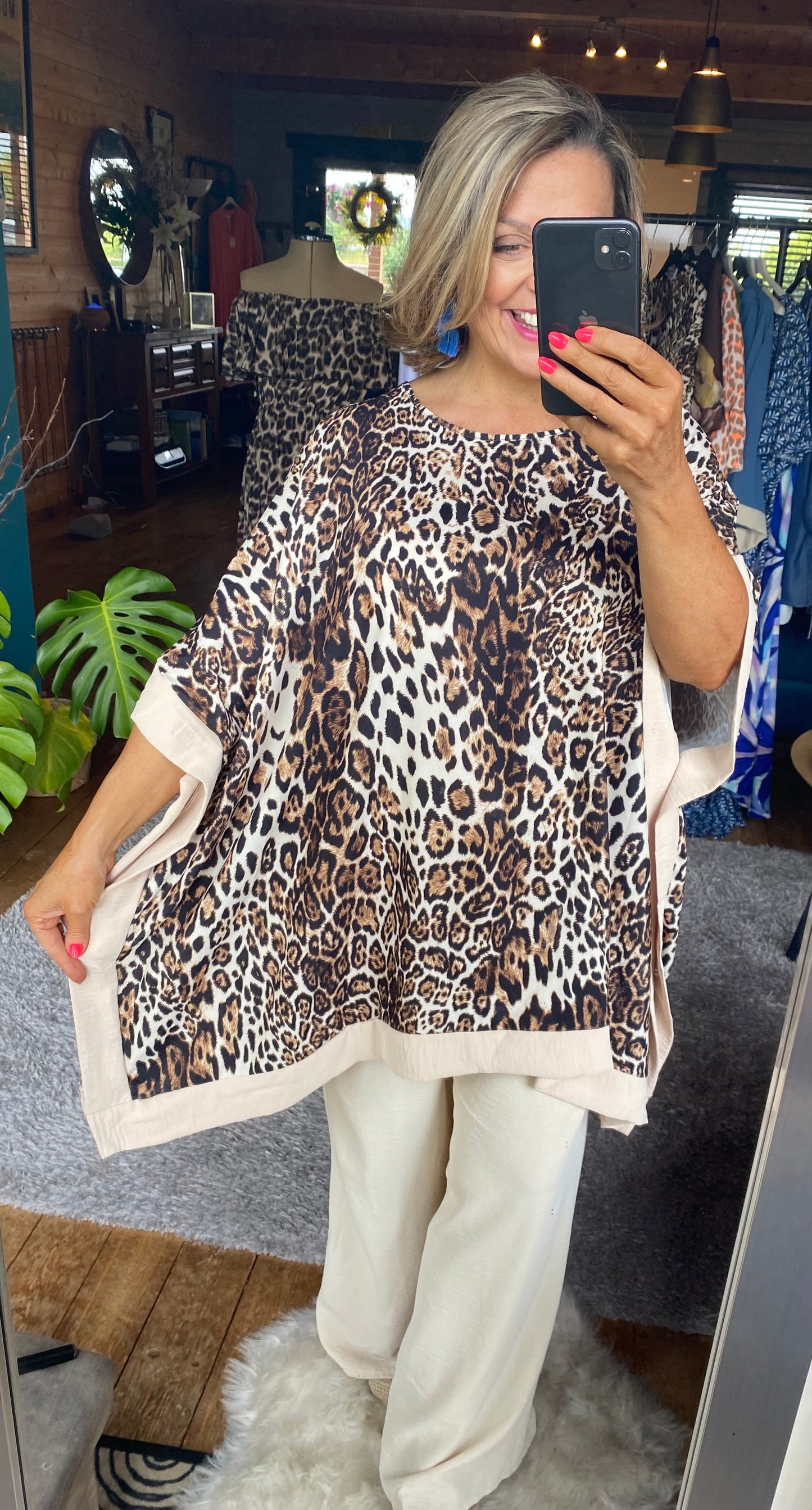 Leopard Print Contrast Hem Top