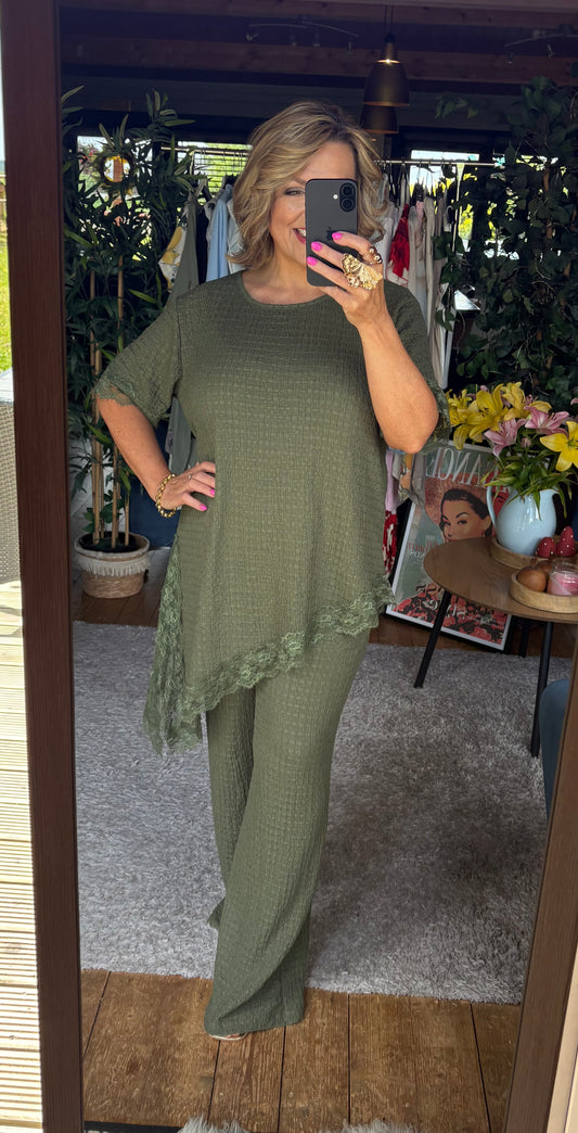 Alex Lace Hem Set