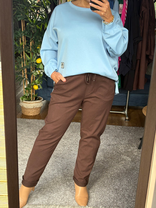 Chocolate Magic Pants size 18