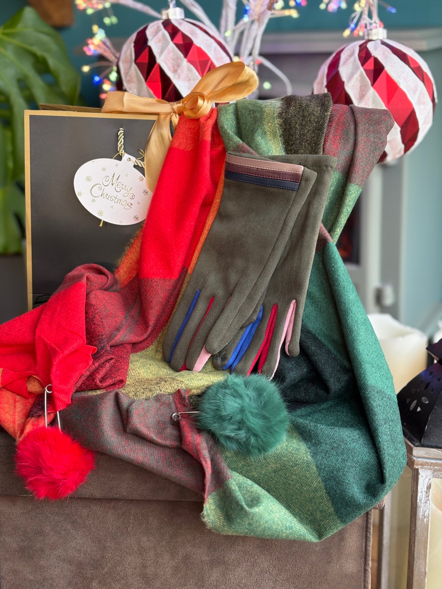 Cosy Pom-Pom Scarf & Glove Set